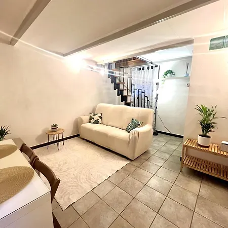 Charming Sabrina - Rho Fiera Milano Apartment *